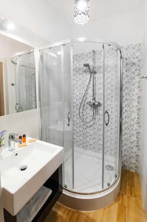 Prestige Apartments Wola Kolejowa Warsaw Room photo